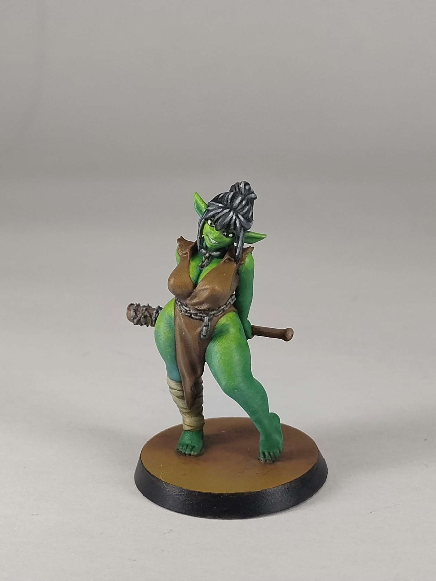Female Goblin_22 : une petite guerrière qui cache bien son jeu — photo 1