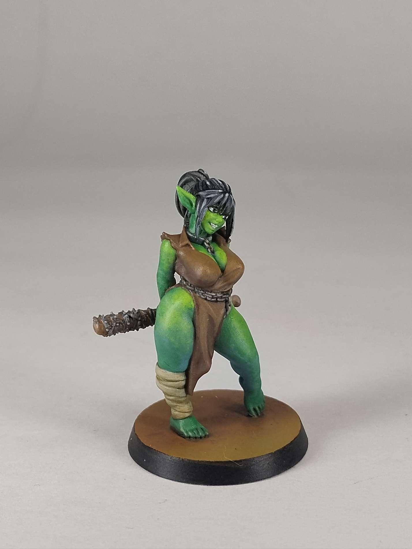 Female Goblin_22 : une petite guerrière qui cache bien son jeu — photo 2
